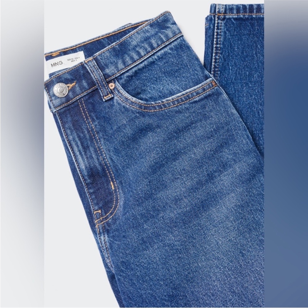 NWT High Waist Classic Jeans
Cropped Ankle Mom Fit XS - Picture 6 of 8